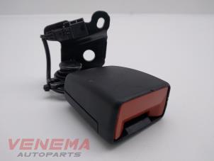 Used Rear seatbelt buckle, left Mercedes A (177.0) 1.5 A-180d Price € 24,99 Margin scheme offered by Venema Autoparts