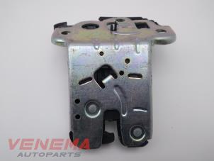 Used Tailgate lock mechanism Skoda Fabia III (NJ3) 1.0 12V Price € 14,99 Margin scheme offered by Venema Autoparts