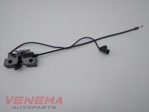 Used Bonnet lock mechanism Skoda Fabia III (NJ3) 1.0 12V Price € 19,99 Margin scheme offered by Venema Autoparts