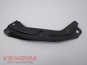 Used Headlight frame, left Skoda Fabia III (NJ3) 1.0 12V Price € 24,99 Margin scheme offered by Venema Autoparts