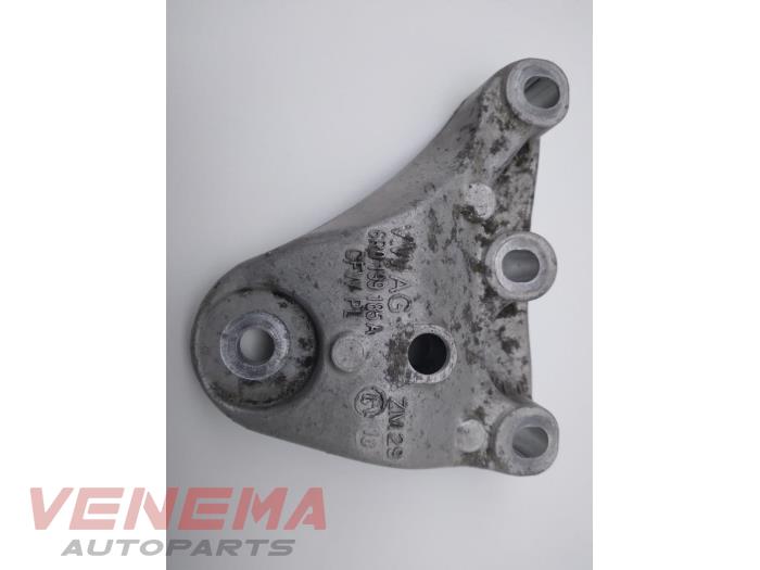 Gebrauchte Motorlager Skoda Fabia III (NJ3) 1.0 12V Preis € 14,99 Margenregelung angeboten von Venema Autoparts