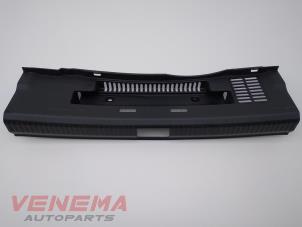 Gebrauchte Verkleidung Kofferraum Skoda Fabia III (NJ3) 1.0 12V Preis € 19,99 Margenregelung angeboten von Venema Autoparts
