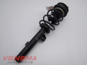 Used Front shock absorber rod, left BMW 3 serie Touring (E91) 318i 16V Price € 39,99 Margin scheme offered by Venema Autoparts