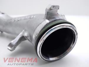 Intercooler Rohr van een Mercedes-Benz E Estate (S213) E-300de 2.0 Turbo 16V 2020