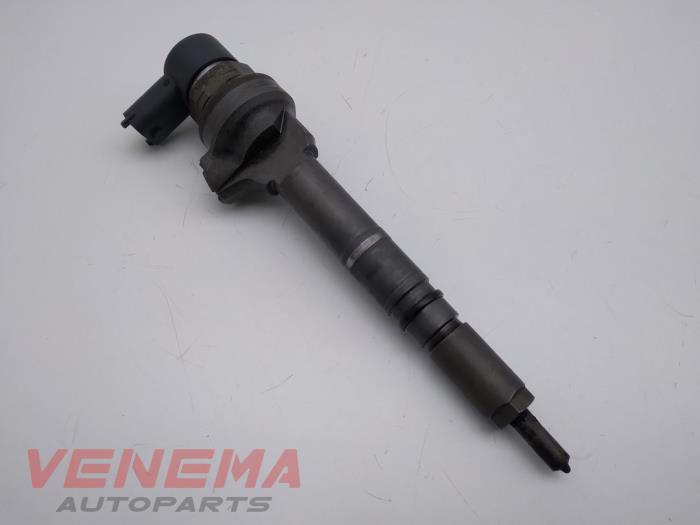 Usagé Injecteurs Opel Astra H SW (L35) 1.7 CDTi 16V Prix € 39,99 Règlement à la marge proposé par Venema Autoparts