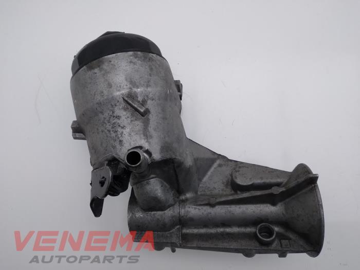 Gebrauchte Ölfiltergehäuse Opel Astra H SW (L35) 1.7 CDTi 16V Preis € 39,99 Margenregelung angeboten von Venema Autoparts