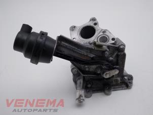 Used EGR valve Mercedes Sprinter 3,5t (906.63) 316 CDI 16V Price € 99,99 Margin scheme offered by Venema Autoparts