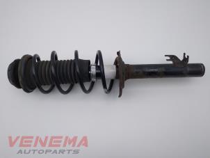 Used Front shock absorber rod, right Peugeot 107 1.0 12V Price € 39,99 Margin scheme offered by Venema Autoparts