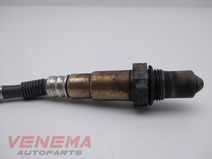 Lambda probe from a BMW 1 serie (F20) 116d 2.0 16V 2014