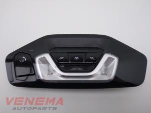 Used Interior lighting, front BMW 1 serie (F40) 118i 1.5 TwinPower 12V Price € 49,99 Margin scheme offered by Venema Autoparts
