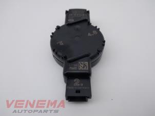 Used Rain sensor BMW 1 serie (F40) 118i 1.5 TwinPower 12V Price € 19,99 Margin scheme offered by Venema Autoparts