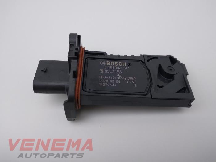 Begagnade Luftflödesmätare BMW 1 serie (F40) 118i 1.5 TwinPower 12V Pris € 14,99 Marginaltabell erbjuds av Venema Autoparts