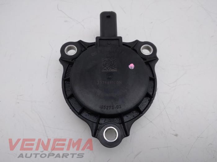 Usagé Capteur arbre à cames Renault Kadjar (RFEH) 1.3 TCE 140 FAP 16V Prix € 9,99 Règlement à la marge proposé par Venema Autoparts