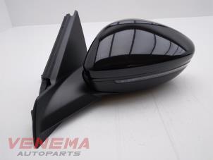 Used Wing mirror, left Peugeot 208 II (UB/UH/UP) 1.2 Vti 12V PureTech 130 Price € 169,99 Margin scheme offered by Venema Autoparts