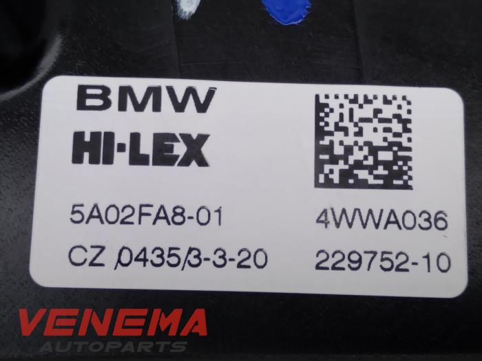 Mécanique vitre 4portes arrière droite d'un BMW 1 serie (F40) 118i 1.5 TwinPower 12V 2021