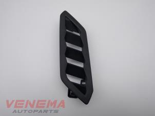 Used Cover, miscellaneous BMW 1 serie (F40) 118i 1.5 TwinPower 12V Price € 9,99 Margin scheme offered by Venema Autoparts