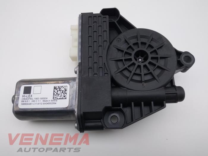 Usados Motor de ventanilla de puerta BMW 1 serie (F40) 118i 1.5 TwinPower 12V Precio € 49,99 Norma de margen ofrecido por Venema Autoparts