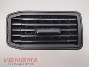 Usados Rejilla de aire de salpicadero Volkswagen Caddy IV 2.0 TDI 102 Precio € 19,99 Norma de margen ofrecido por Venema Autoparts