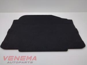 Used Luggage compartment trim BMW 1 serie (F40) 118i 1.5 TwinPower 12V Price € 59,99 Margin scheme offered by Venema Autoparts