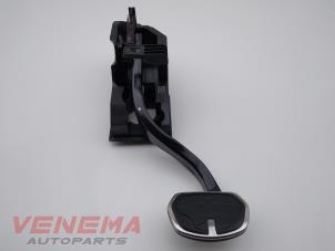 Used Brake pedal BMW 1 serie (F40) 118i 1.5 TwinPower 12V Price € 49,99 Margin scheme offered by Venema Autoparts
