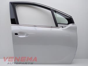 Używane Drzwi prawe przednie wersja 4-drzwiowa Peugeot 208 I (CA/CC/CK/CL) 1.2 12V e-THP PureTech 110 Cena € 249,99 Procedura marży oferowane przez Venema Autoparts
