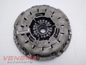 Used Clutch kit (complete) BMW 1 serie (F20) 118i 1.5 TwinPower 12V Price € 99,99 Margin scheme offered by Venema Autoparts