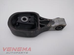 Used Gearbox mount Peugeot 208 II (UB/UH/UP) 1.2 Vti 12V PureTech 130 Price € 19,99 Margin scheme offered by Venema Autoparts