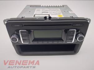 Gebrauchte Radio CD Spieler Volkswagen Polo V (6R) 1.2 TDI 12V BlueMotion Preis € 34,99 Margenregelung angeboten von Venema Autoparts