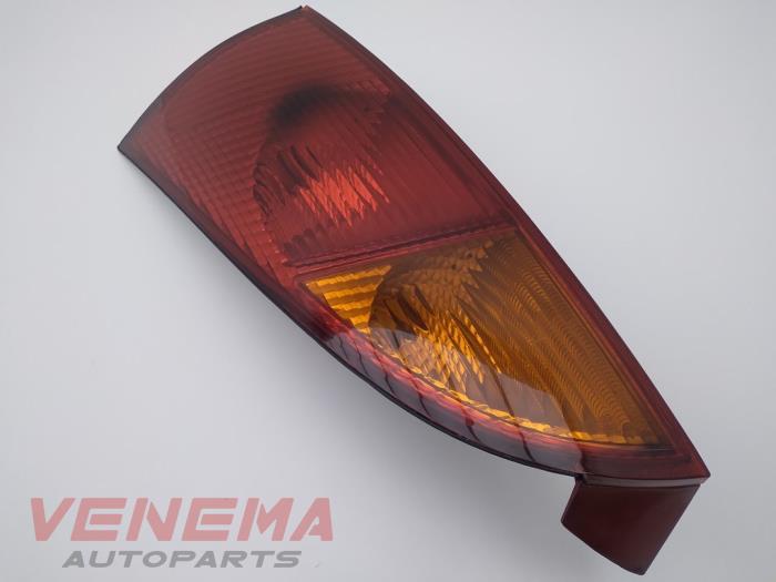 Taillight, left from a Ford Focus 1 1.6 16V 2001
