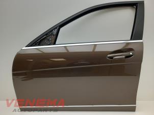 Used Door 4-door, front left Mercedes C (W204) 1.8 C-200 CGI 16V Price € 249,99 Margin scheme offered by Venema Autoparts
