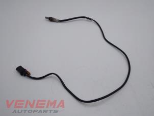 Lambda probe from a Seat Leon ST (5FF) 1.6 TDI 16V 4Drive 2016