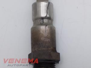 Lambda probe from a Seat Leon ST (5FF) 1.6 TDI 16V 4Drive 2016