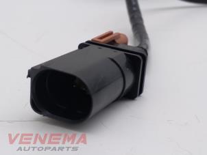 Lambda probe from a Seat Leon ST (5FF) 1.6 TDI 16V 4Drive 2016