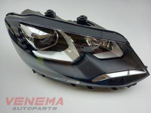 Used Headlight, right Volkswagen Sharan (7N) 2.0 TDI 16V Price € 599,99 Margin scheme offered by Venema Autoparts