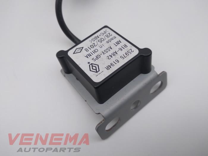 Antenne GPS d'un Fiat Talento 1.6 MultiJet Biturbo 120 2019