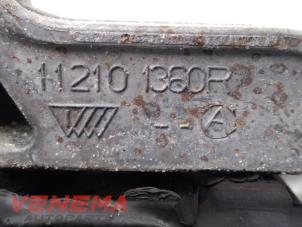 Engine mount from a Fiat Talento 1.6 MultiJet Biturbo 120 2019