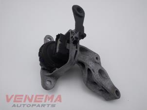 Engine mount from a Fiat Talento 1.6 MultiJet Biturbo 120 2019