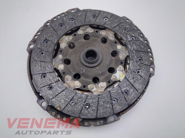 Gebrauchte Kupplungsset (komplett) Fiat Talento 1.6 MultiJet Biturbo 120 Preis € 99,99 Margenregelung angeboten von Venema Autoparts