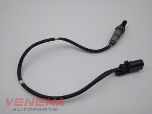 Lambda probe from a Volkswagen Caddy Combi IV 2.0 TDI 150 2020