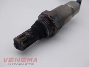 Lambda probe from a Volkswagen Caddy Combi IV 2.0 TDI 150 2020