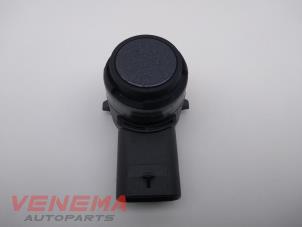 Used PDC Sensor Volkswagen Caddy Combi IV 2.0 TDI 150 Price € 9,99 Margin scheme offered by Venema Autoparts