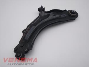 Used Front wishbone, right Renault Kangoo Express (FW) 1.5 dCi 75 Price € 24,99 Margin scheme offered by Venema Autoparts