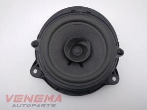 Used Speaker Renault Kangoo Express (FW) 1.5 dCi 75 Price € 19,99 Margin scheme offered by Venema Autoparts