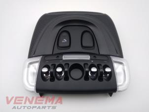 Usagé Eclairage de plafonnier Mini Mini (F55) 1.5 12V One Prix € 79,99 Règlement à la marge proposé par Venema Autoparts