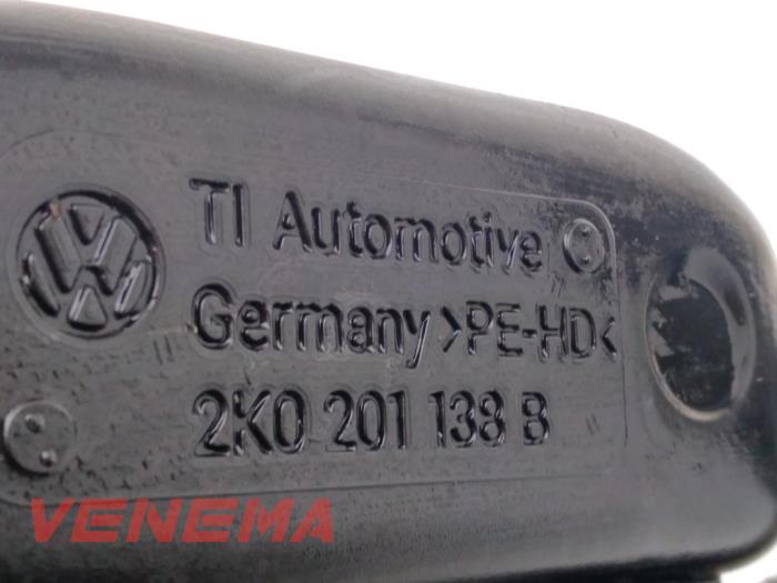 Depósito de un Volkswagen Caddy Combi IV 2.0 TDI 150 2020