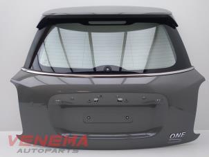 Używane Tylna klapa Mini Mini (F55) 1.5 12V One Cena € 349,99 Procedura marży oferowane przez Venema Autoparts