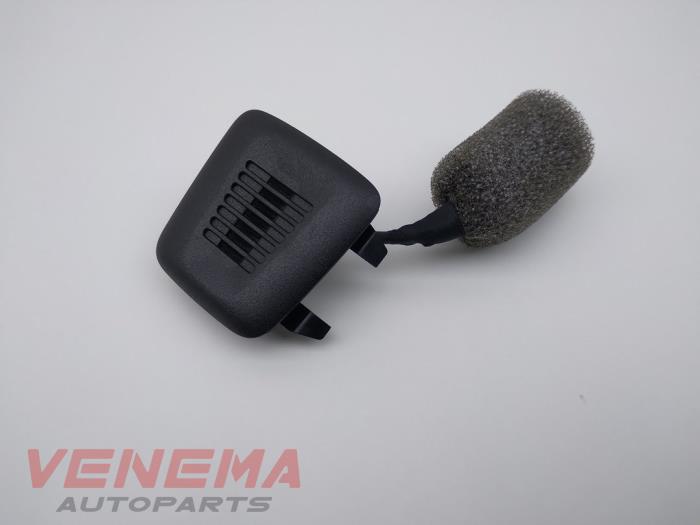Microphone from a MINI Mini (F55) 1.5 12V One 2019