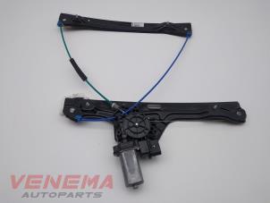 Used Window mechanism 4-door, front right Mini Mini (F55) 1.5 12V One Price € 74,99 Margin scheme offered by Venema Autoparts