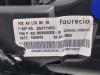 Rejilla de aire de salpicadero de un Peugeot 208 II (UB/UH/UP) 1.2 Vti 12V PureTech 100 2020
