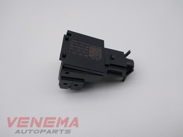 Gebrauchte Temperatursensor innen Audi A3 Sportback (8YA) 2.0 30 TDI 16V Preis € 9,99 Margenregelung angeboten von Venema Autoparts